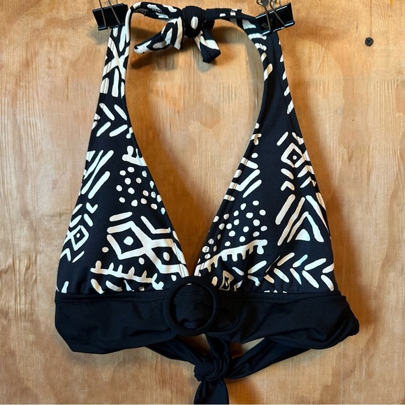 La Blanca Bikini Halter Black and White Tie Swimsuit Top - Picture 2 of 10